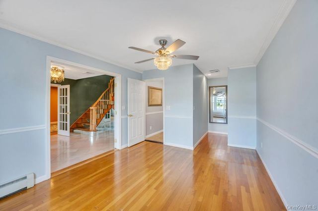 109 Virginia Avenue, Lake Grove, NY 11755