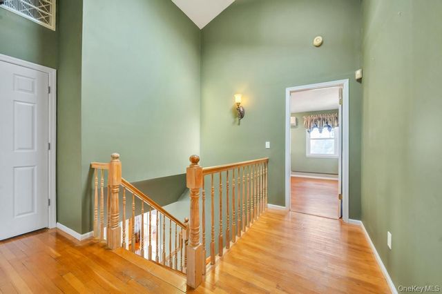 109 Virginia Avenue, Lake Grove, NY 11755