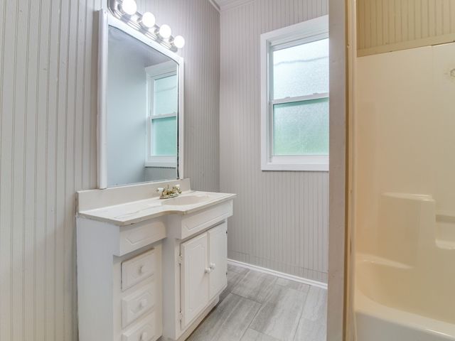 500 N Virginia Street, Terrell, TX 75160