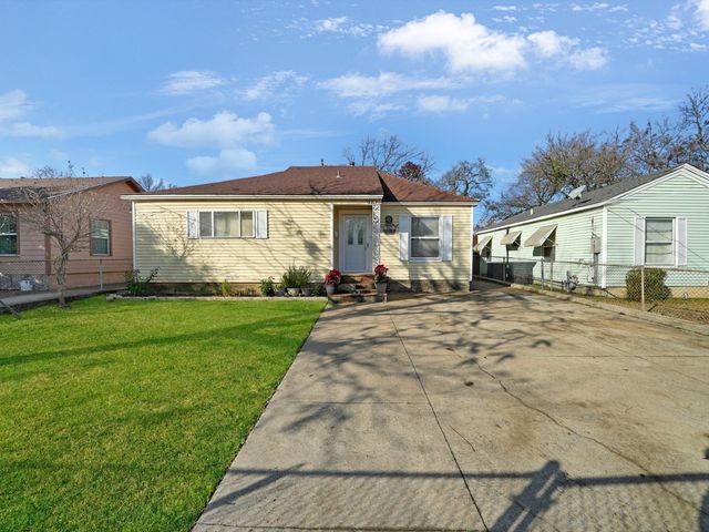 1215 Tarpley Avenue, Dallas, TX 75211