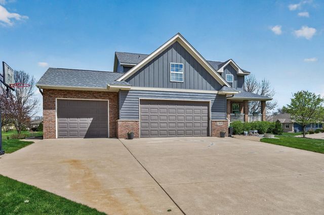10349 Karston Court NE, Albertville, MN 55301