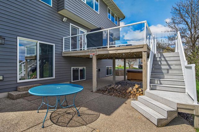 10349 Karston Court NE, Albertville, MN 55301