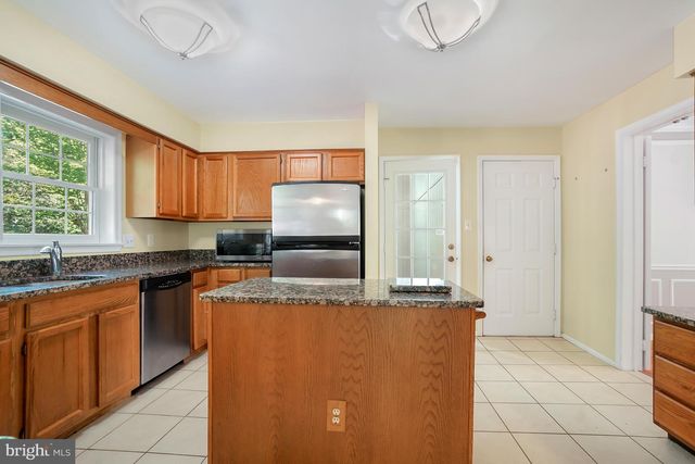 14520 PEBBLE HILL LN, North Potomac, MD 20878