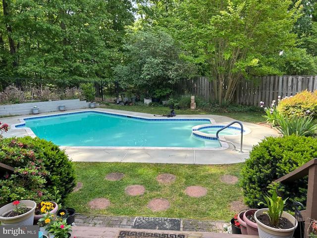 14520 PEBBLE HILL LN, North Potomac, MD 20878