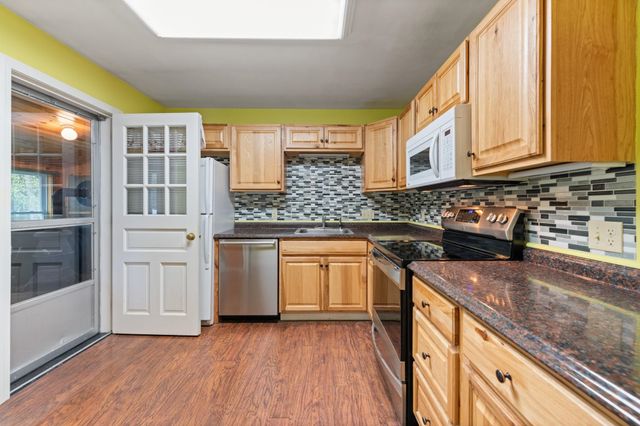 191 Worfield Circle, Bristol, NH 03222