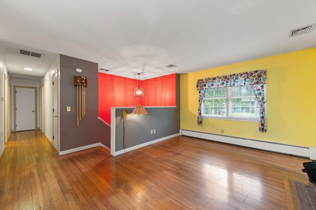 191 Worfield Circle, Bristol, NH 03222