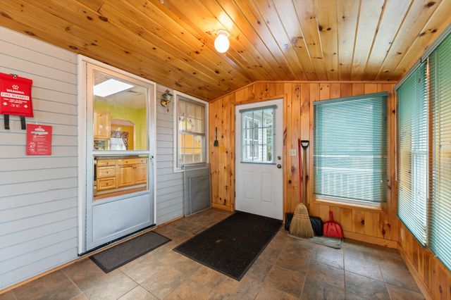 191 Worfield Circle, Bristol, NH 03222