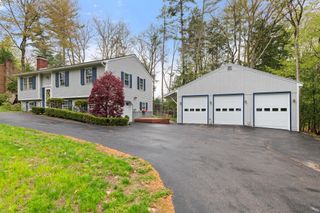 191 Worfield Circle, Bristol, NH 03222