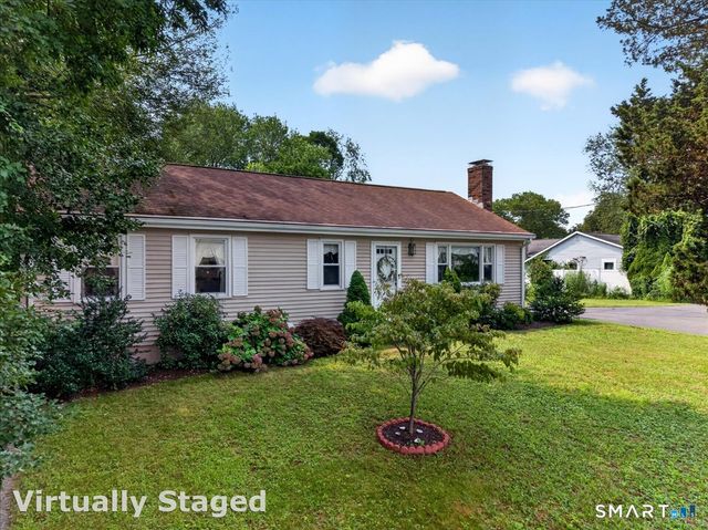 1324 Boston Post Road, Old Saybrook, CT 06475