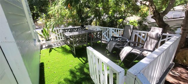 104 NE 5th St, Fort Lauderdale, FL 33301