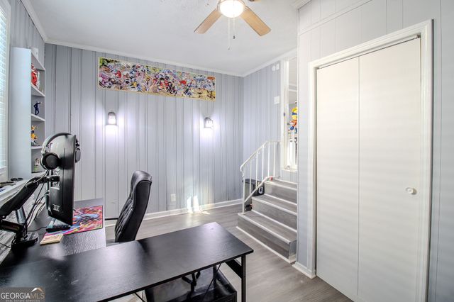 579 Lynmore Avenue, Macon, GA 31206