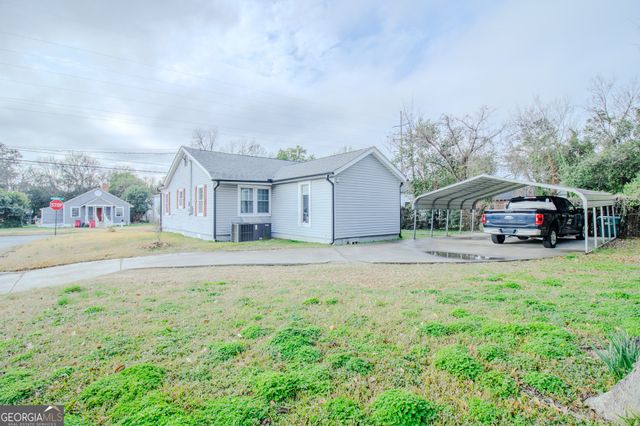 579 Lynmore Avenue, Macon, GA 31206