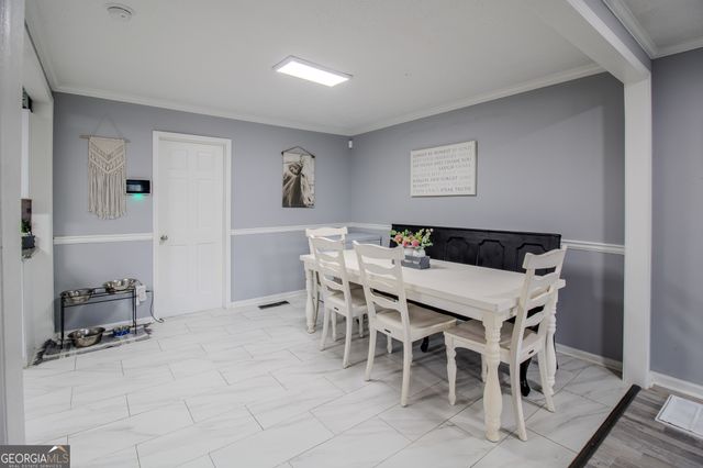 579 Lynmore Avenue, Macon, GA 31206