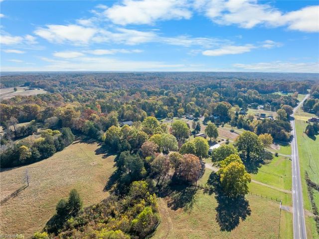 402 Spillman Road, Mocksville, NC 27028