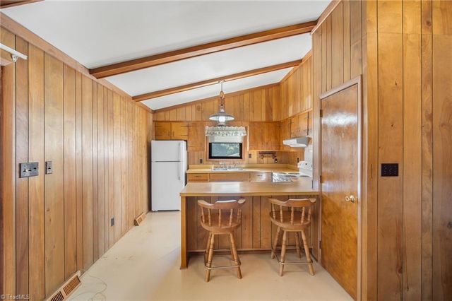 402 Spillman Road, Mocksville, NC 27028