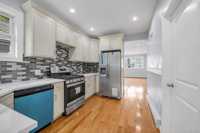 13740 234th Street, Rosedale, NY 11422