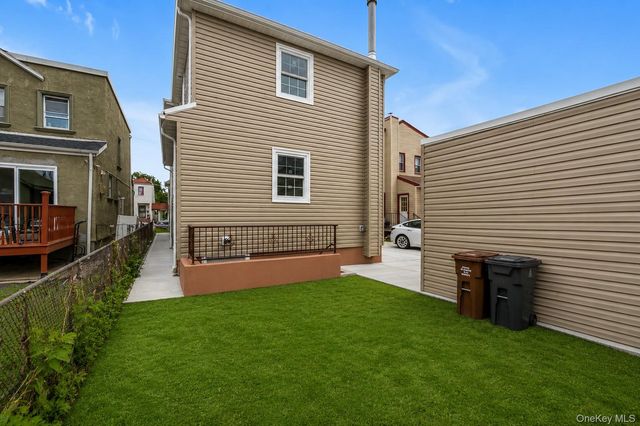 13740 234th Street, Rosedale, NY 11422