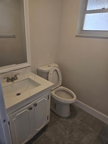 9011 NE 4th Ave Rd 9011, Miami Shores, FL 33138