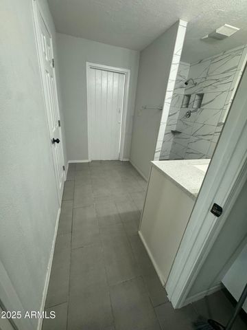 13824 N 33rd Drive 1, Phoenix, AZ 85053