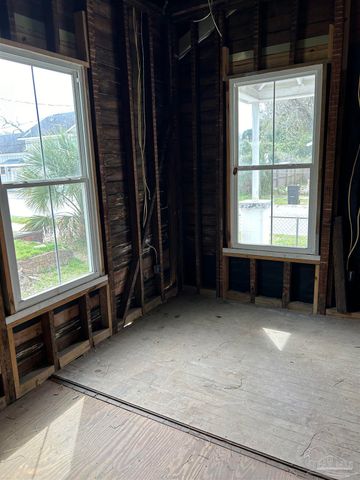 410 E Desoto, Pensacola, FL 32501
