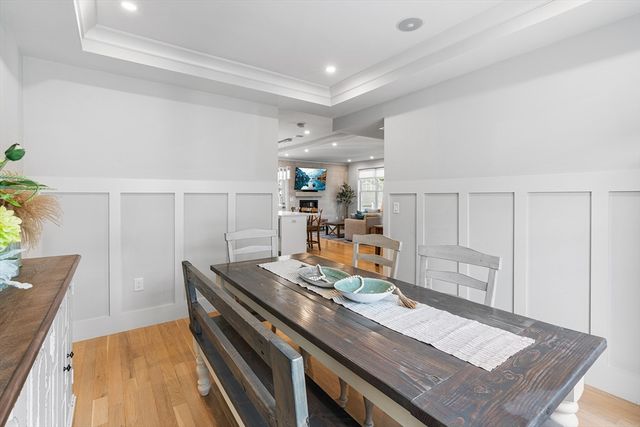 638 Webster St 638, Needham, MA 02492