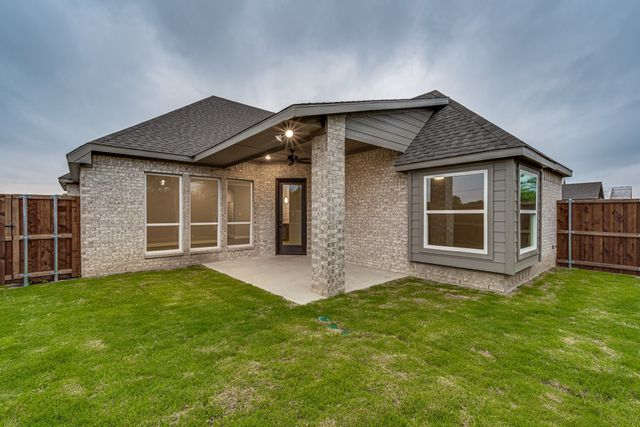 8247 Heritage Glen Drive, Red Oak, TX 75154