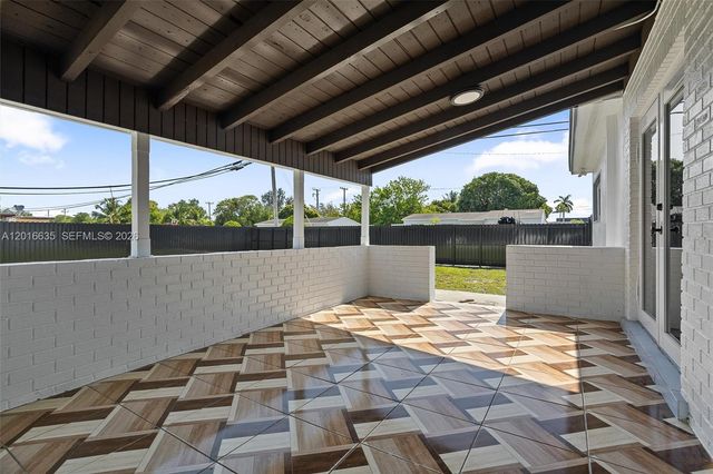2741 NW 172nd Ter, Miami Gardens, FL 33056