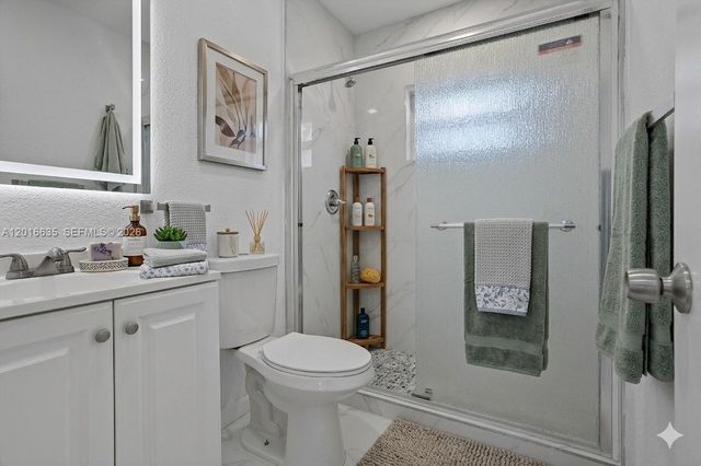 2741 NW 172nd Ter, Miami Gardens, FL 33056