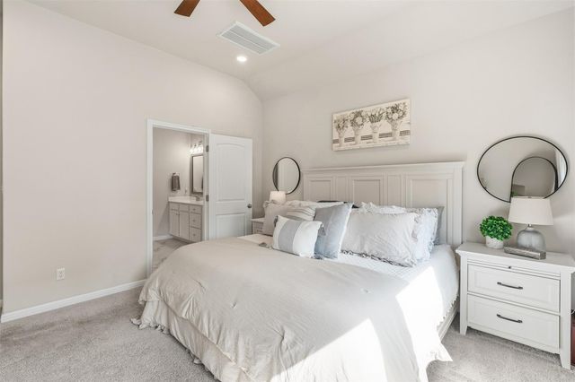 420 Fluttermill LOOP, Liberty Hill, TX 78642