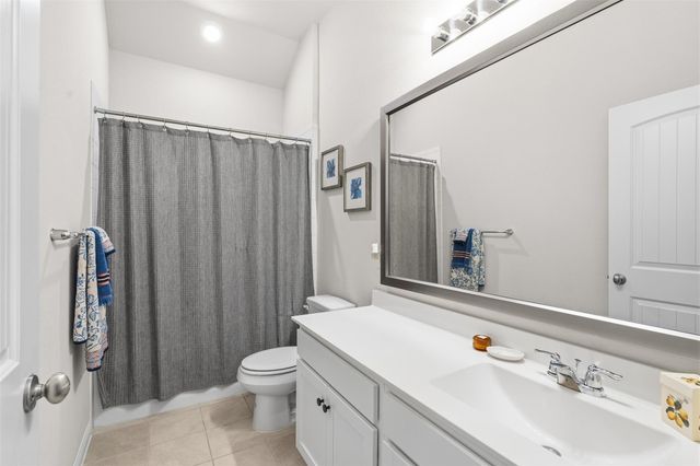 420 Fluttermill LOOP, Liberty Hill, TX 78642