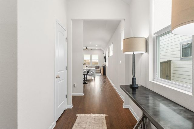 420 Fluttermill LOOP, Liberty Hill, TX 78642