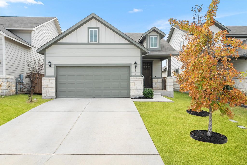 420 Fluttermill LOOP, Liberty Hill, TX 78642
