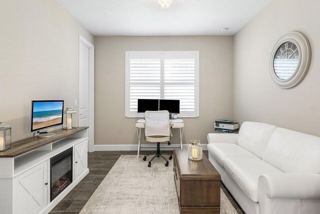 11909 SW Coral Cove Parkway, Port St Lucie, FL 34987