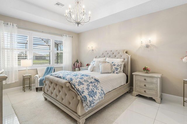 11909 SW Coral Cove Parkway, Port St Lucie, FL 34987