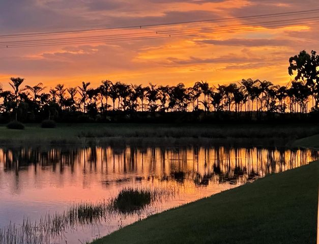 11909 SW Coral Cove Parkway, Port St Lucie, FL 34987