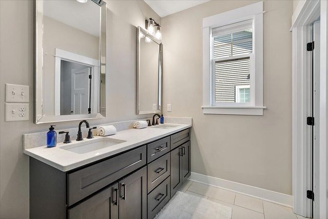 35 N Ferry Street, Douglas, MI 49406