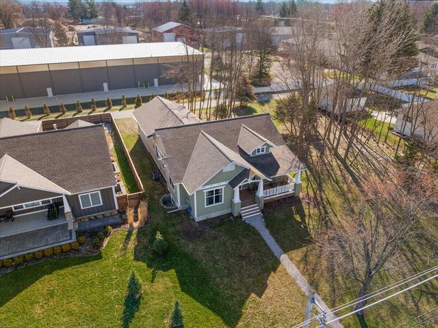 35 N Ferry Street, Douglas, MI 49406