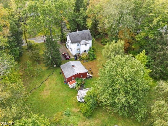 686 Meyersville Rd, Long Hill Twp., NJ 07933