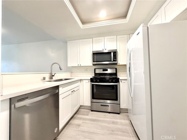 936 Fairway Drive 26, Colton, CA 92324