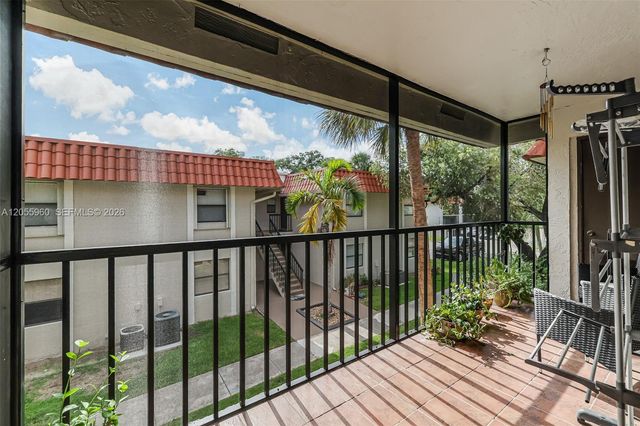 9732 Hammocks Boulevard 20317, Miami, FL 33196