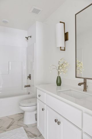 13311 Cadogan Way, Rosemount, MN 55068