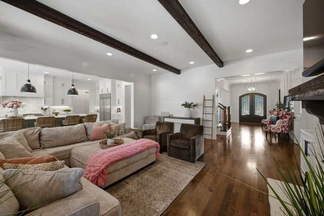 1807 Eaves Ct, Nolensville, TN 37135