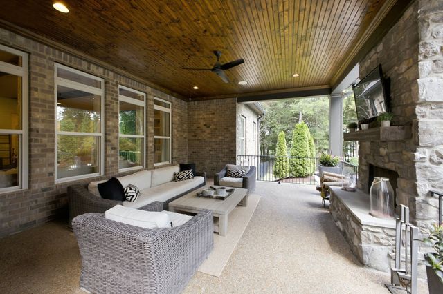 1807 Eaves Ct, Nolensville, TN 37135