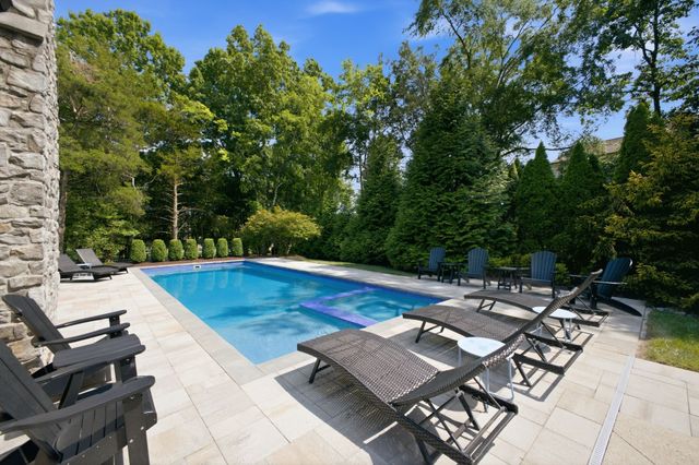 1807 Eaves Ct, Nolensville, TN 37135