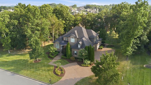 1807 Eaves Ct, Nolensville, TN 37135