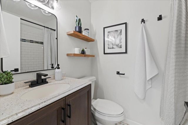 4530 Park Commons Drive 123, Saint Louis Park, MN 55416