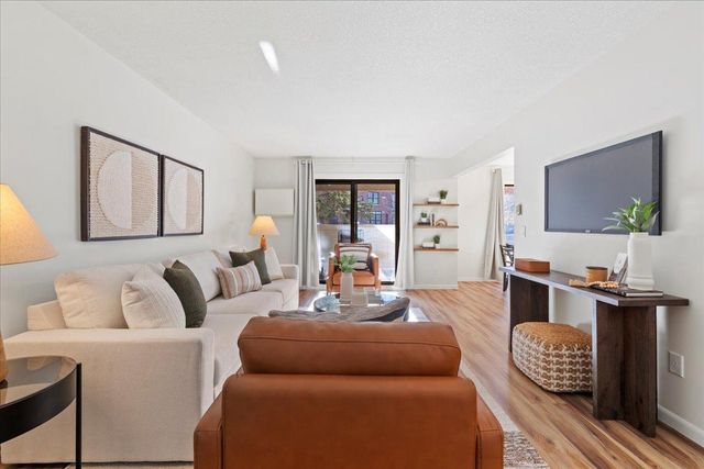 4530 Park Commons Drive 123, Saint Louis Park, MN 55416