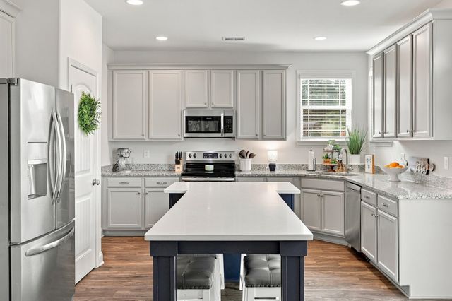 623 Mica Lane, Chesnee, SC 29323