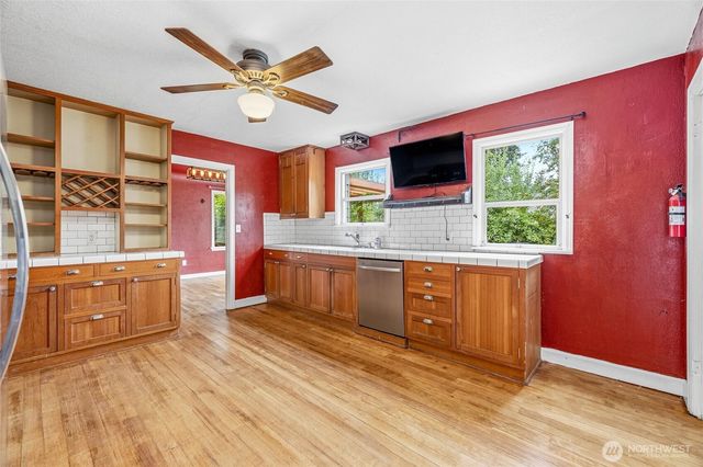 1115 E Broad Street, Mount Vernon, WA 98274