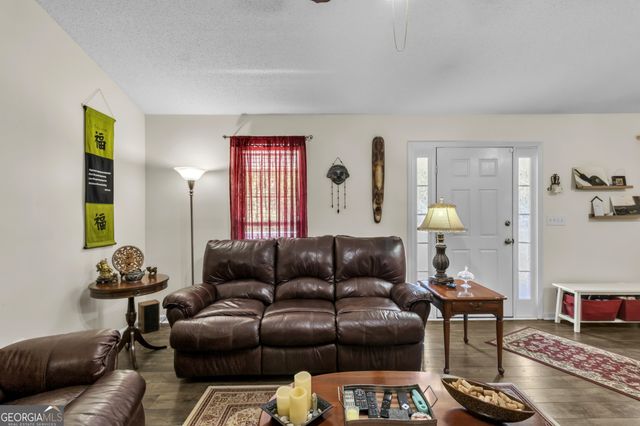 195 Vincent Court, Dallas, GA 30157